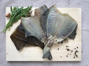 Соус Гуакамоле (90 гр): Камбала камчатская вяленая без икры