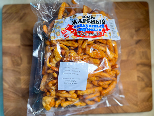 Жареный сыр "ВКУСНЯШКА" со вкусом пармезан (500 гр) в Королеве