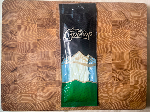 Сыр 60 гр ГОРНЫЙ СЫРОВАР (Нити) в Королеве