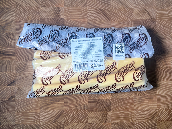 Сыр 1 кг ГОРНЫЙ СЫРОВАР (Балыковый копчёный) в Королеве